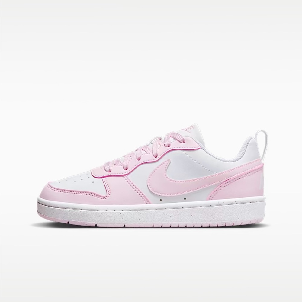Nike Court Borough Low 2 SE(GS) Sneakers in White & Pink Foam Big Kids(Boys 7Y)